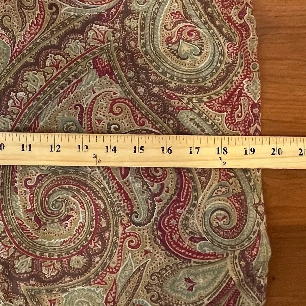 Lauren Ralph Lauren Paisley Holiday Pattern 20